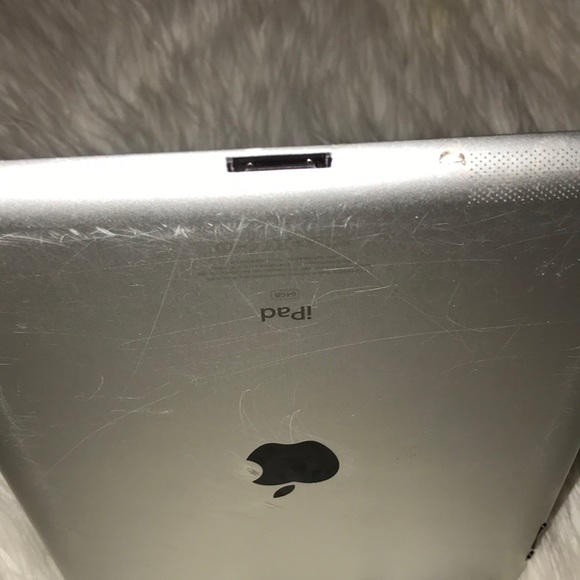 Ipad - Picture 4 of 4